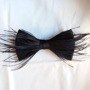 Pajarita MILÁN para hombre - Negra con plumas - Vaya Tela Creaciones